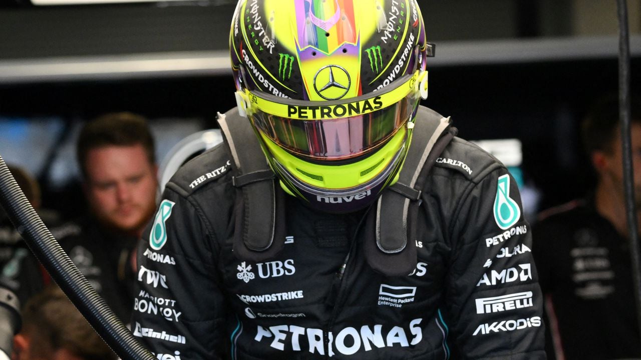 Lewis Hamilton en su llegada al GP de Miami. Foto: AFP