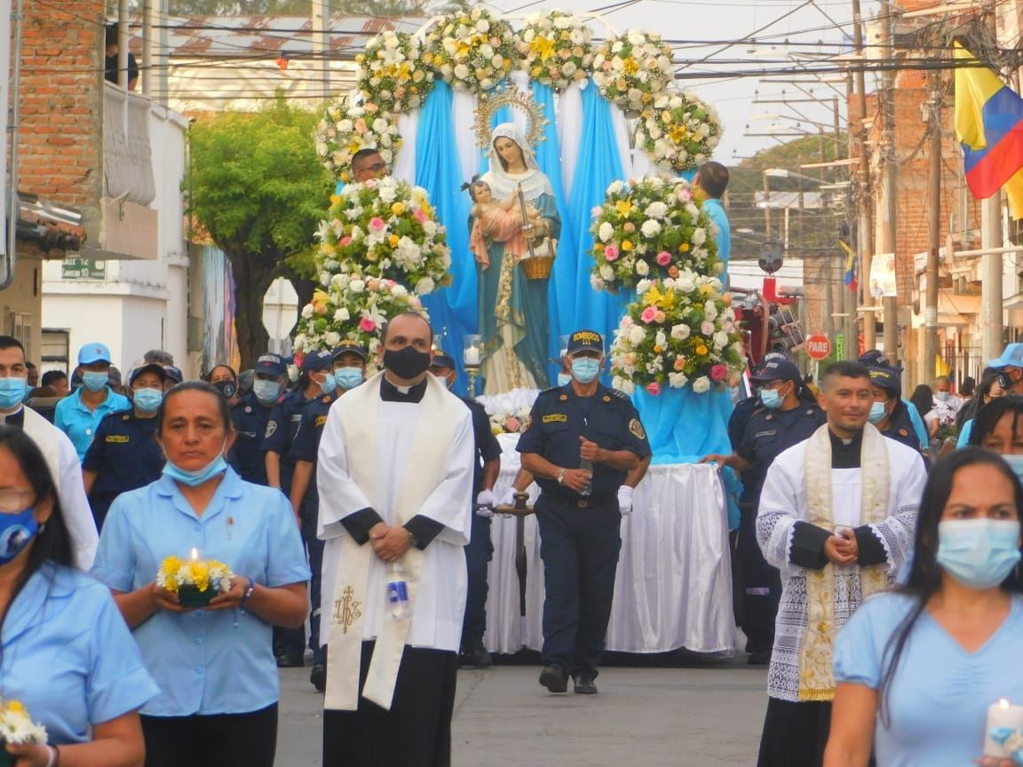 Se espera la participación masiva de todos los candelareños durante el homenaje a la Virgen de la Candelaria.