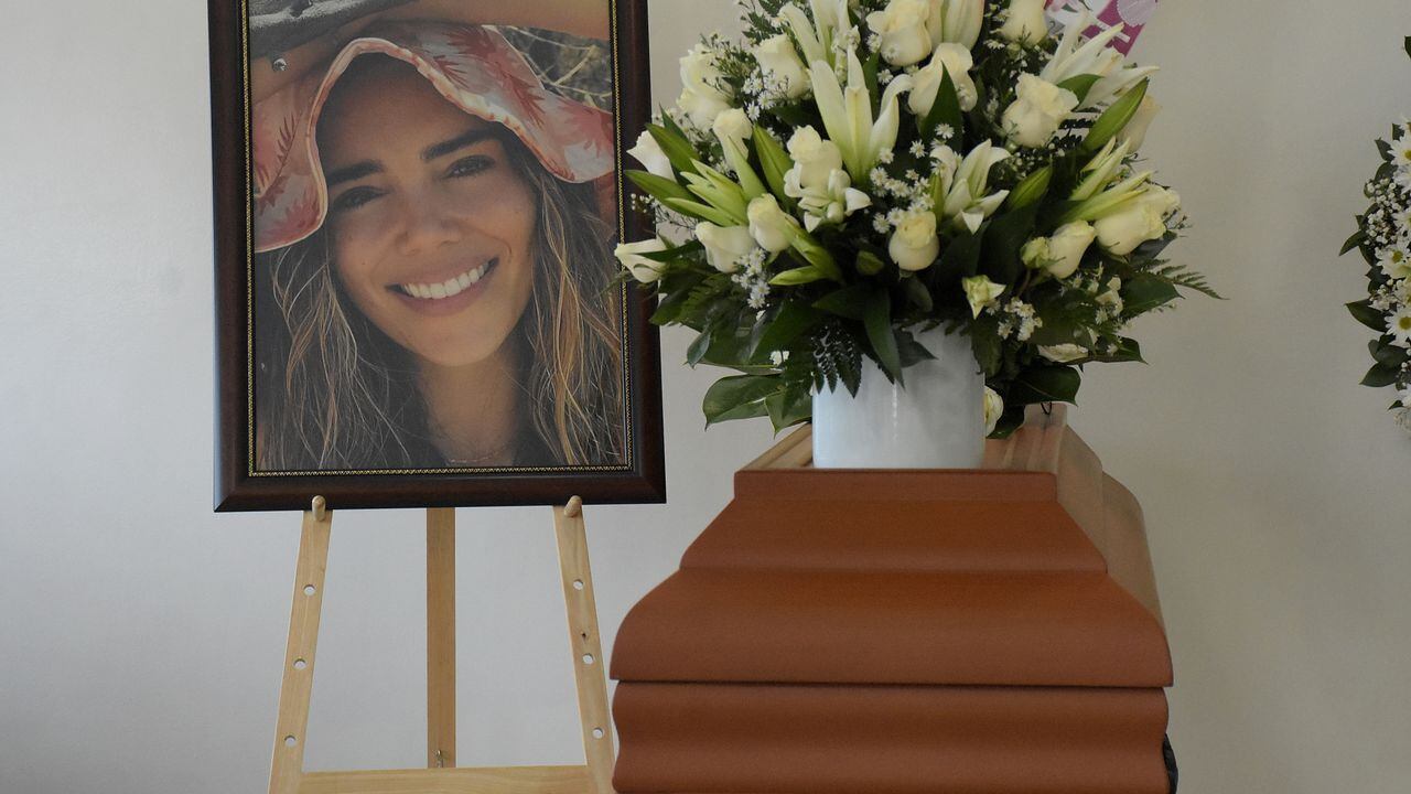 Familiares y Amigos le dieron su último adiós a la actriz Alejandra Villafañe, quién falleciera por un cáncer en días pasados.