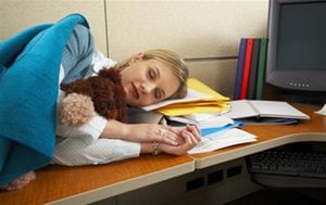 La siesta no es de perezosos, sino de cansados. Pausas de 20 minutos, dos o tres veces a la semana pueden favorecer el sistema coronario
