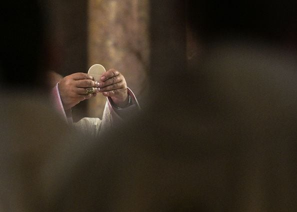 La Compañía de Jesús presentó a principios de mes su denuncia ante la Fiscalía boliviana contra Pedrajas y declaró que acompañaba a las víctimas en su dolor. (Photo by Artur Widak/NurPhoto via Getty Images)