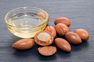 El aceite de argán tiene propiedades antioxidantes.