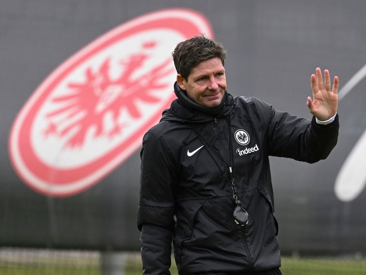 Eintracht Frankfurt's head coach Oliver Glasner waves during a training session in Frankfurt, Germany, Tueady, March 14, 2023. Frankfurt will face Italian team SSC Napoli for a Champions League round of 16 second leg soccer match in Napoli on Wednesday, March 15, 2023. (Arne Dedert/dpa via AP)