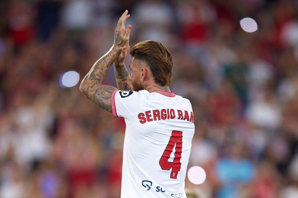 Sergio Ramos, ovacionado por hinchas del Sevilla