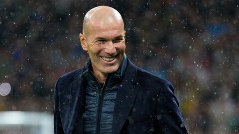 Zinedine Zidane podría llegar a dirigir a la Premier League.