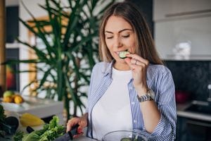 Para algunas personas, el pepino puede representar más que un simple alimento fresco; podría ser una fuente de malestar y complicaciones de salud.