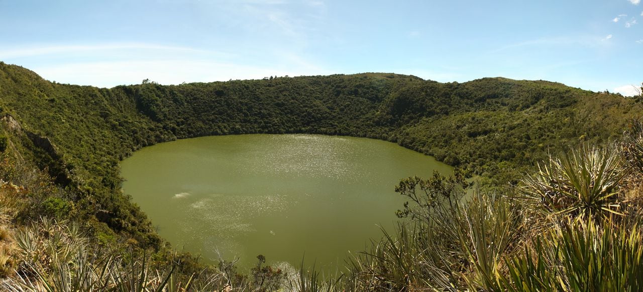 Riqueza natural y cultural: La laguna de Guatavita, el lago más hermoso según ChatGPT.